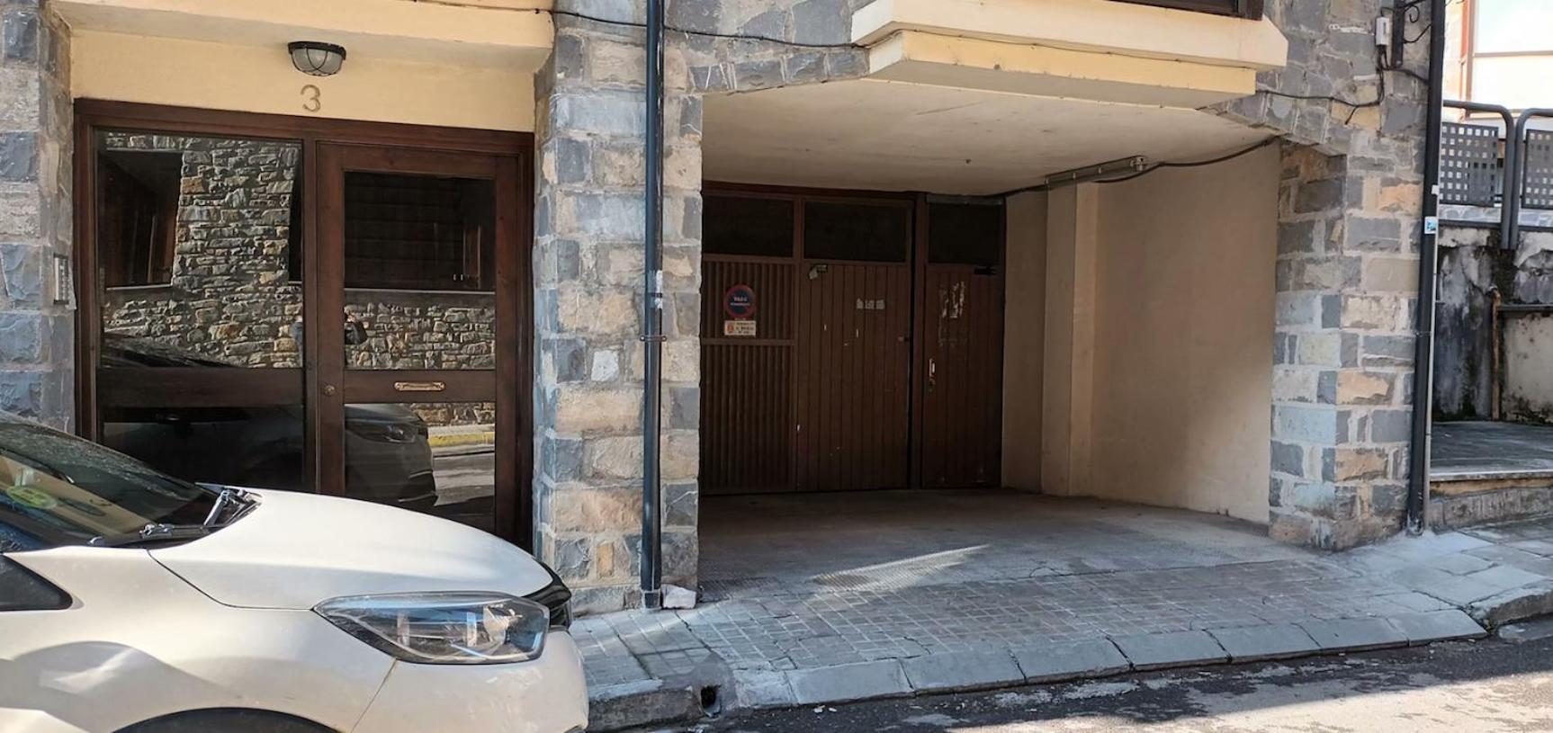 El Atico Nuevo En El Centro Con Ascensor, Garaje, Aire Acondicionado Y Wifi Biescas (Aragon) Exterior foto